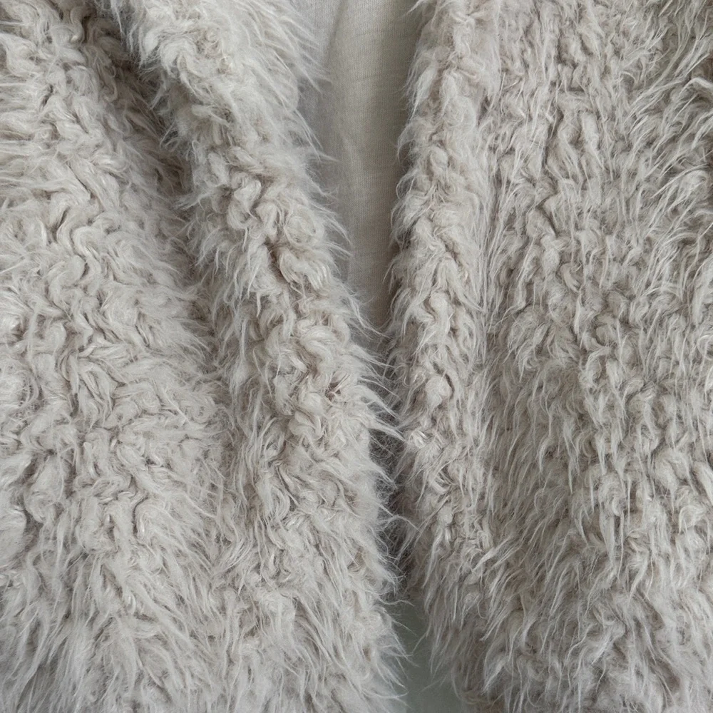 RSQ Cream Teddy Jacket - Picture 3 of 7
